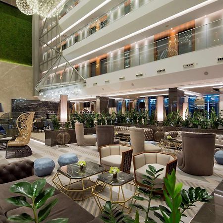 Hotel Doubletree By Hilton Istanbul - Piyalepasa Extérieur photo Lobby