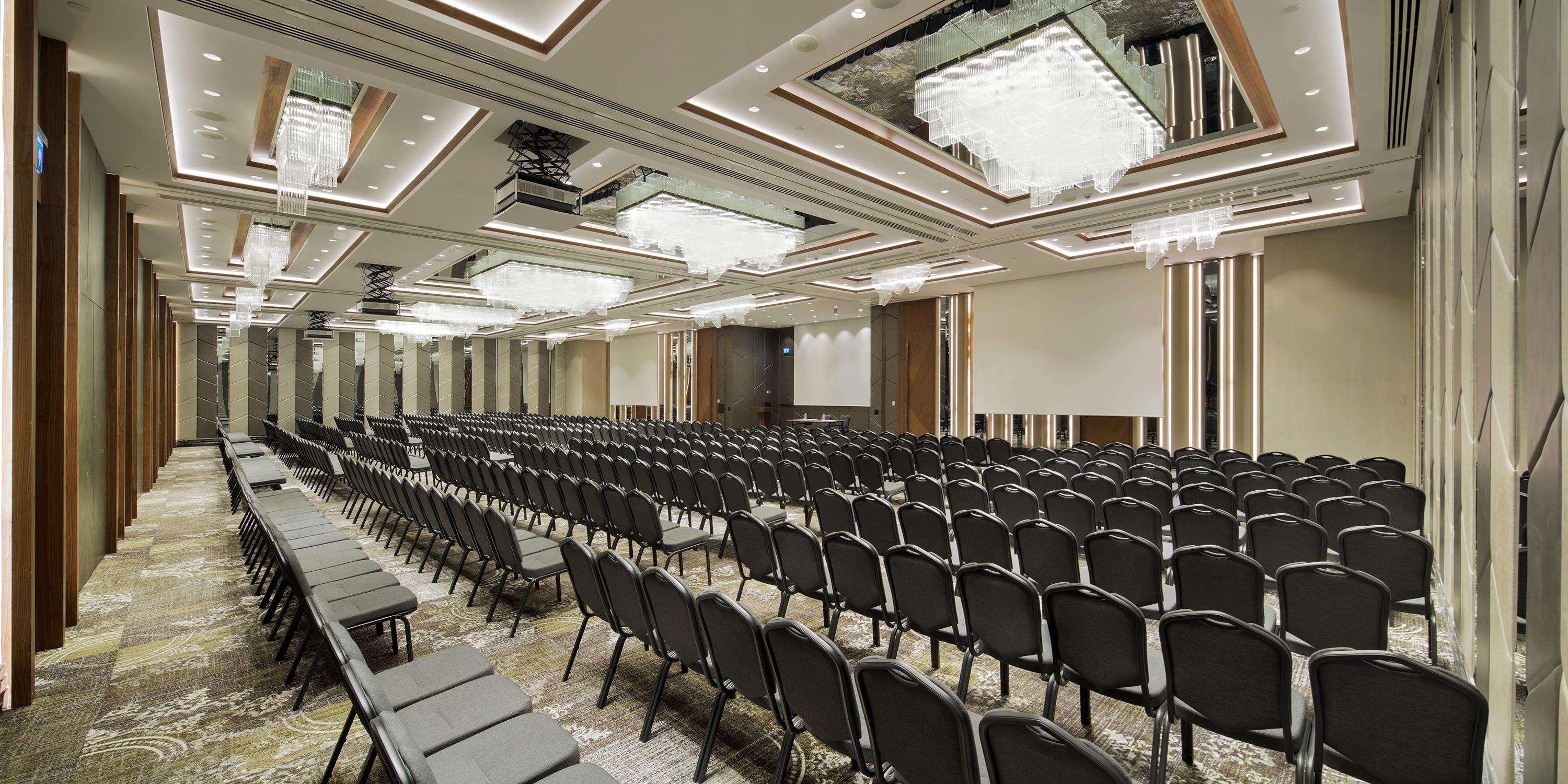 Hotel Doubletree By Hilton Istanbul - Piyalepasa Extérieur photo The Grand Ballroom