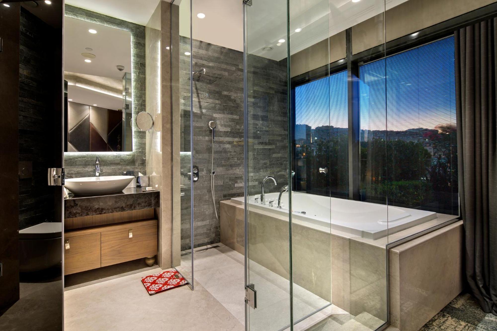 Hotel Doubletree By Hilton Istanbul - Piyalepasa Extérieur photo Bathroom
