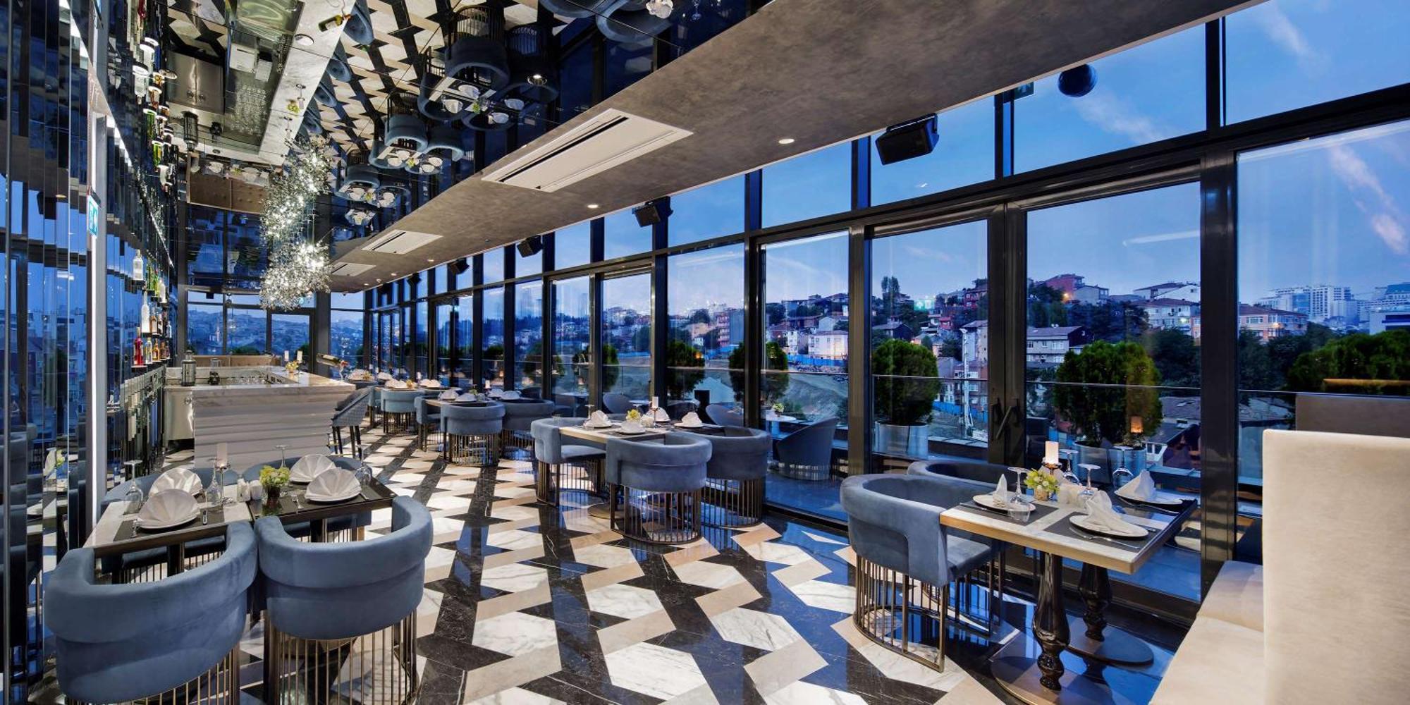 Hotel Doubletree By Hilton Istanbul - Piyalepasa Extérieur photo The restaurant